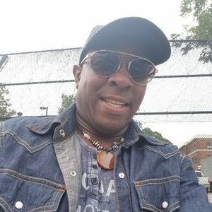 Meet your Posher, Barry